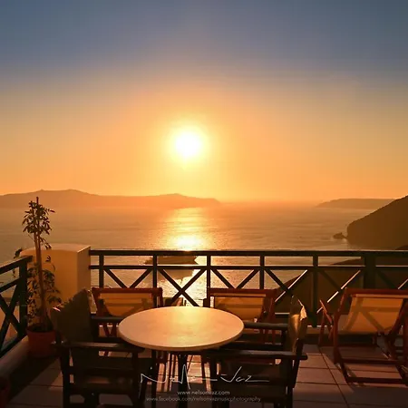 Delion View Hotel Fira (Santorini)