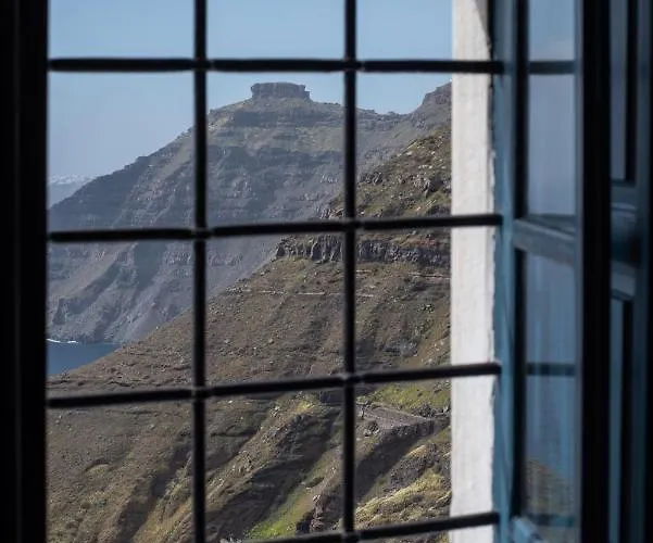 Delion View Fira (Santorini)