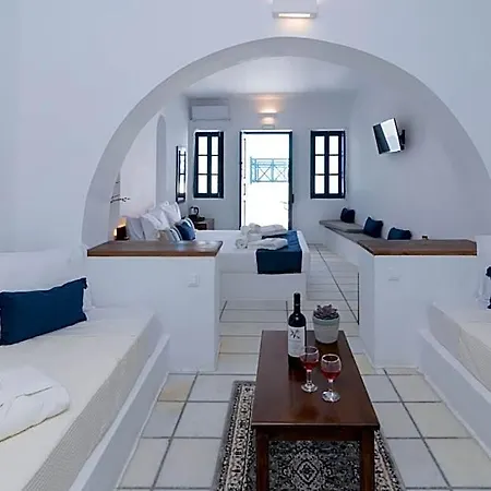 Delion View Fira (Santorini)