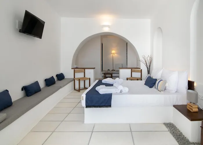 Delion View Fira (Santorini)