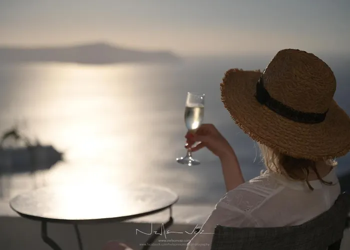 Delion View 4* Fira (Santorini)