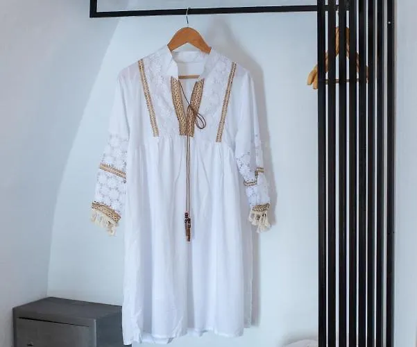 Delion View Hotel Fira (Santorini)