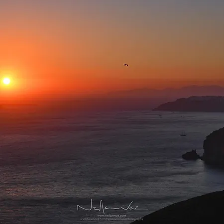 Delion View Fira (Santorini)