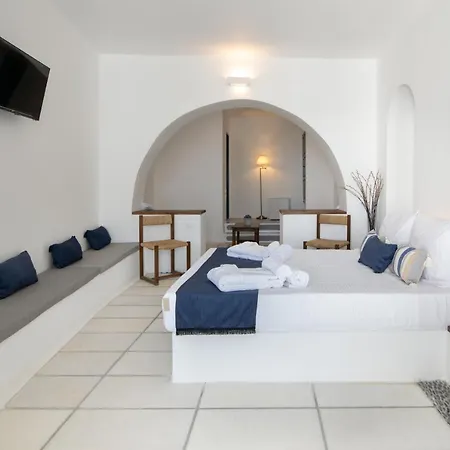 Delion View Fira (Santorini)